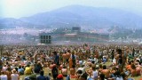 US-Festival_crowd_2-1