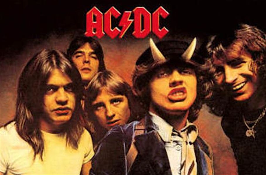 AC/DC〜「どんなパンクスよりも俺たちはタフだった」とマルコム・ヤングは言った